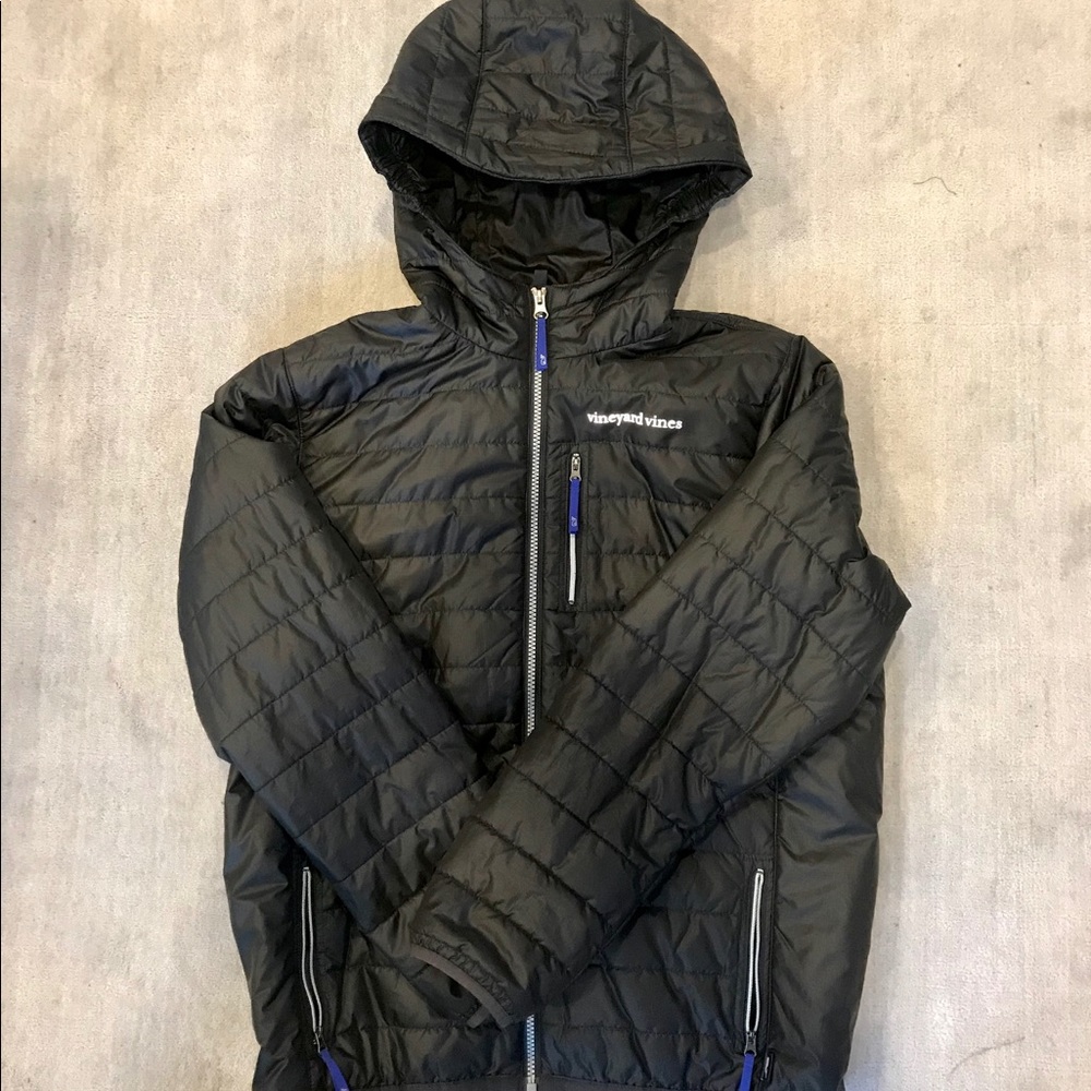 Vineyard Vines boys mountain weekend puffer